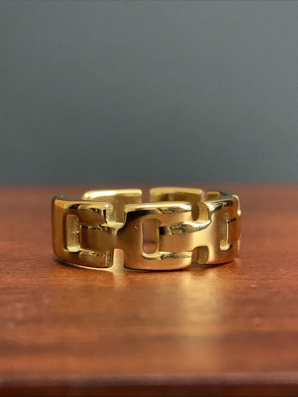 NWT gold tone cut out ring size 8
